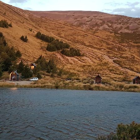 Lake Stella Mountain Huts Ξενοδοχείο Mt Lyford Εξωτερικό φωτογραφία