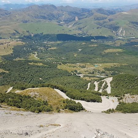 Lake Stella Mountain Huts Ξενοδοχείο Mt Lyford Εξωτερικό φωτογραφία